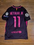 Футболка Neymar Jr — Барселона (выездная 2016/17) с нашивками ЛЧ
