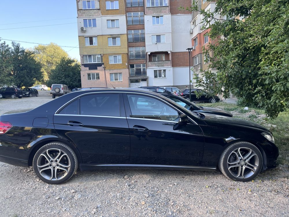 Мерцедес Е220 w212