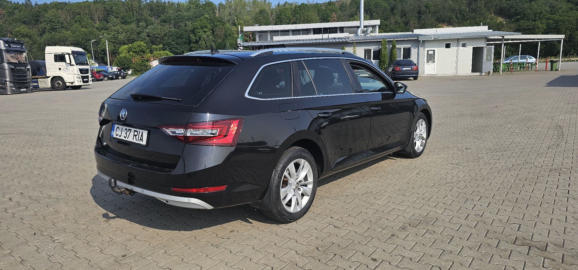 Vând Skoda Superb 3 2.0 tdi break