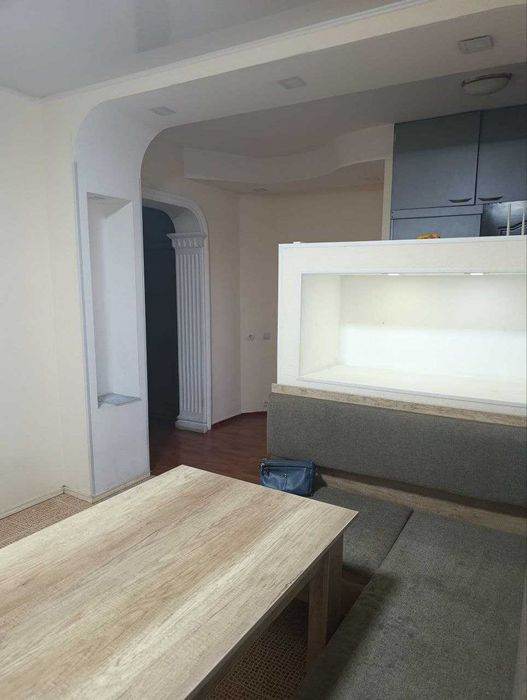 продается квартира 1/4/13 50м2