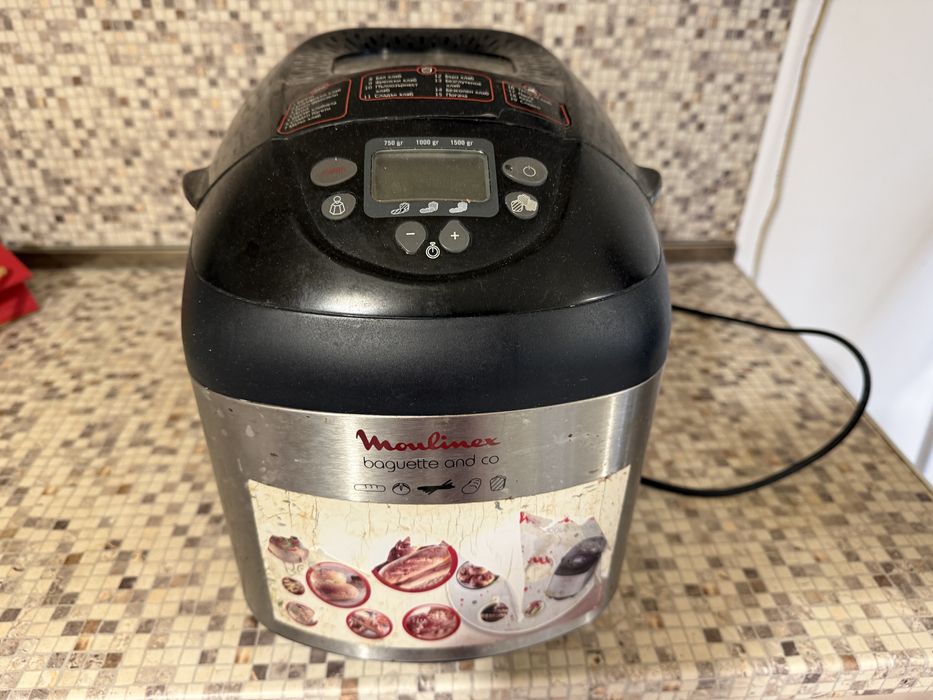 Продавам Хлебопекарна Moulinex