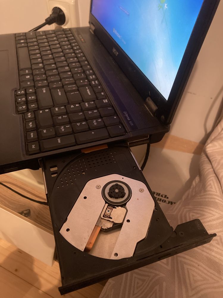 Acer Extensa 5235