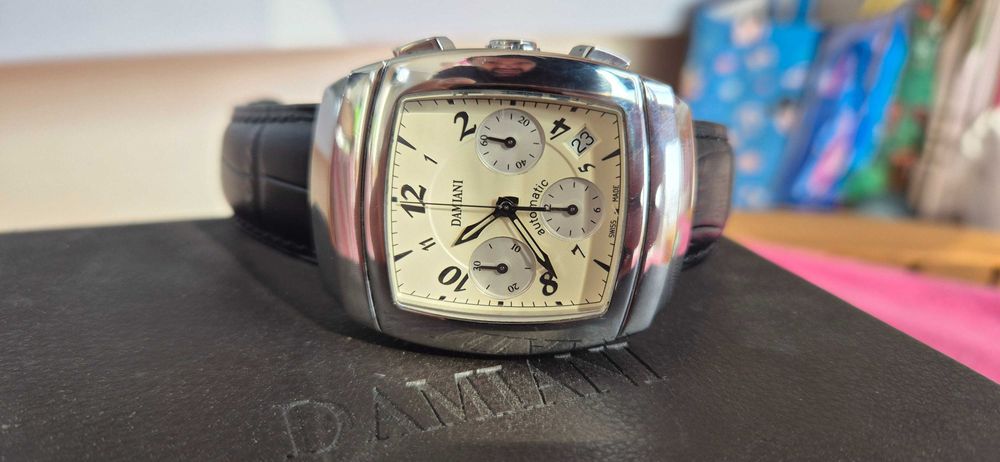 Damiani швейцарски автоматичен хронограф