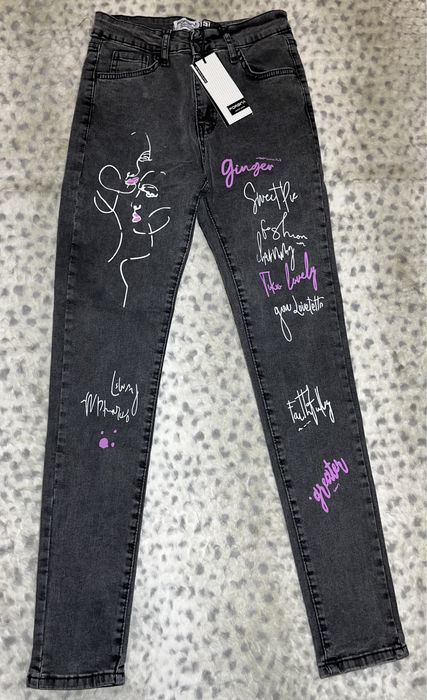 Дамски дънки с щампа