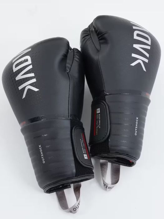 Manusi box 14 oz purtate de cateva ori