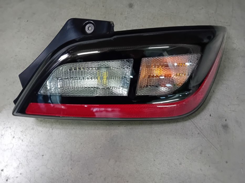 Lampa stop dreapta Hyundai Kona Facelift