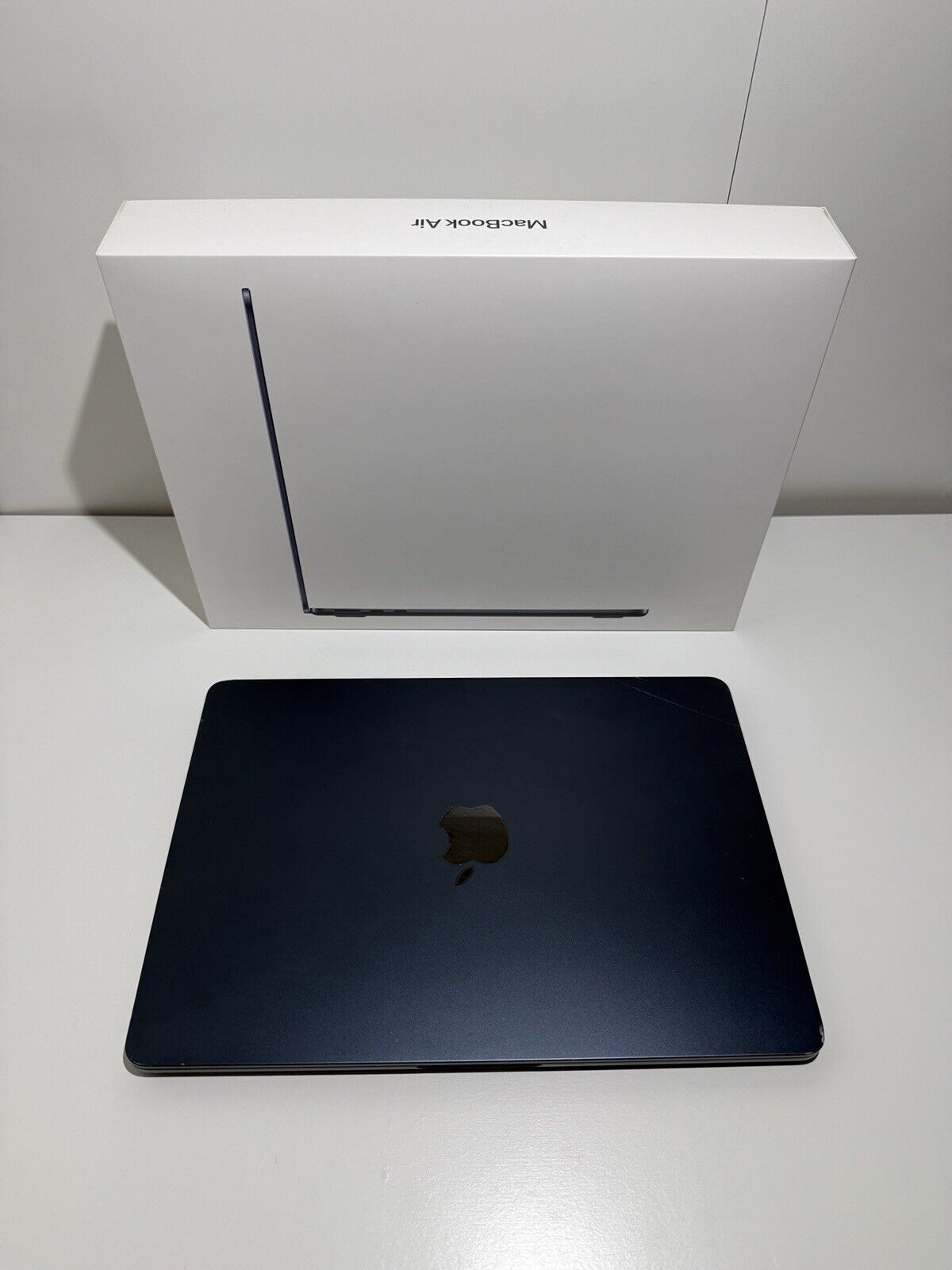 Macbook Air 13, M2, 8/256