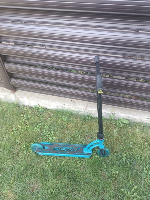 Trotineta de trucuri MGP