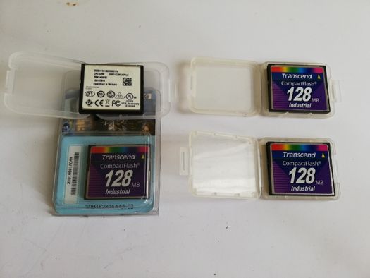 Card CF industrial CompactFlash UDMA5 1GB