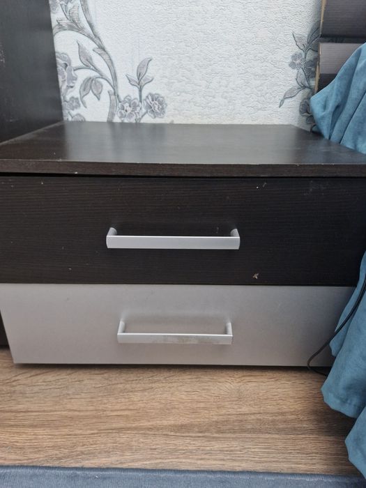 Продам шкаф, комод, 2 тумбы