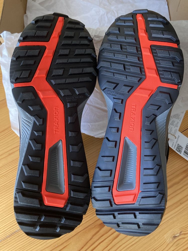 Мъжки оригинални маратонки Adidas Terrex