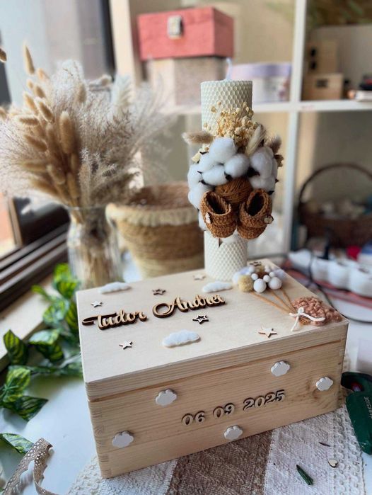 trusou botez/lumanare botez/cutie trusou/cadou babyshower/tavita mot