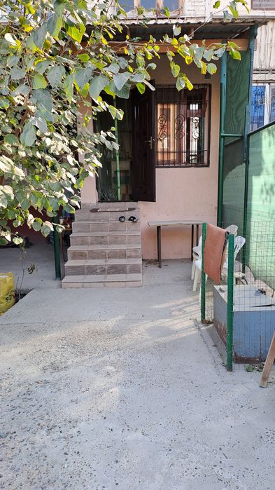 Продаётся 2-х комнатная квартира на 1 этаже