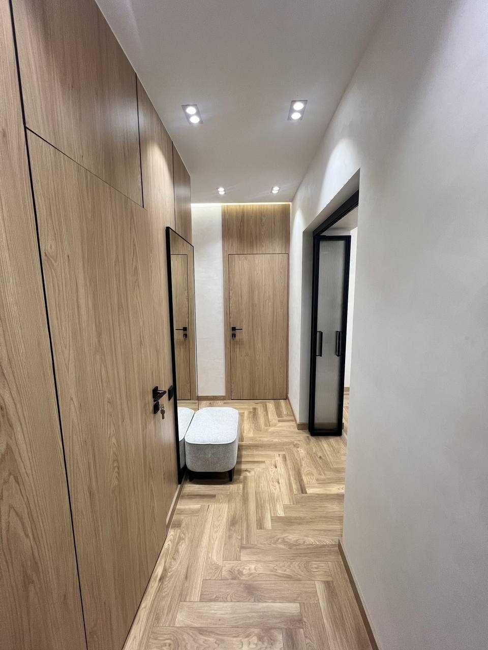 3-х комнатная квартира на Ц-7  с ремонтом этаж 4 ID: 2759