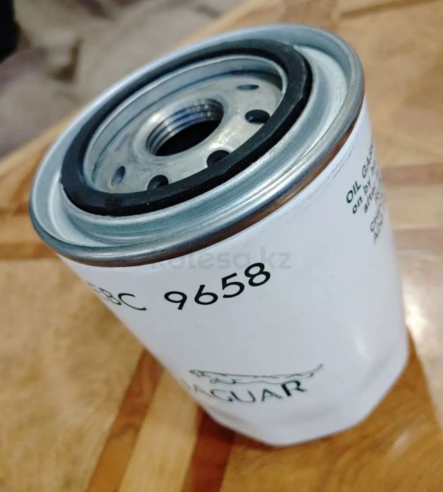 Фильтр масляный (оригинал) на LAND ROVER DISCOVERII