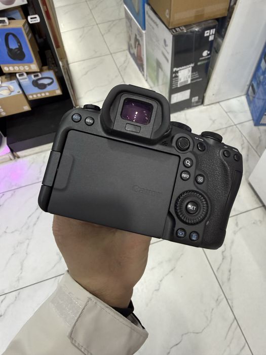 Canon R6 mark2  24-105mm STM