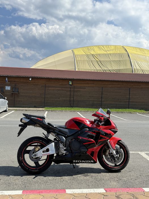 Honda CBR 600 RR Limitat A2 35kw sau schimb cu enduro