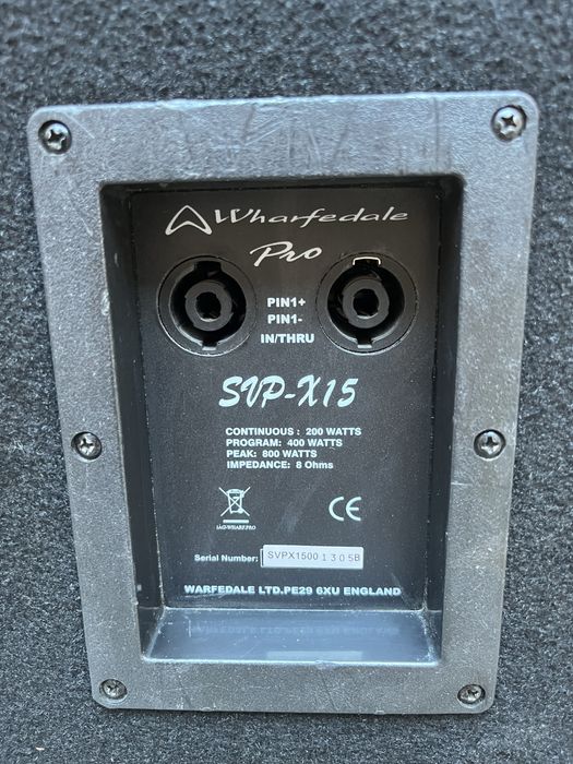 Стъпало Oberton B500 и 2 пасивни 15” тонколони Wharfedale Pro SVP-X15