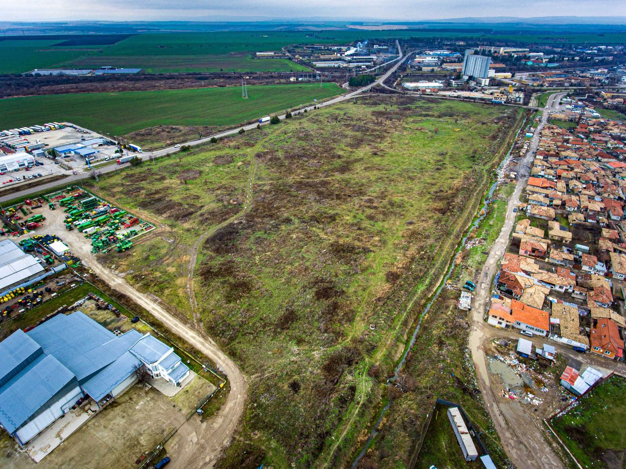 Продава се Парцел в Търговище, Промишлена зона - 2900 кв.м за 44 €/кв.м - Снимка #4
