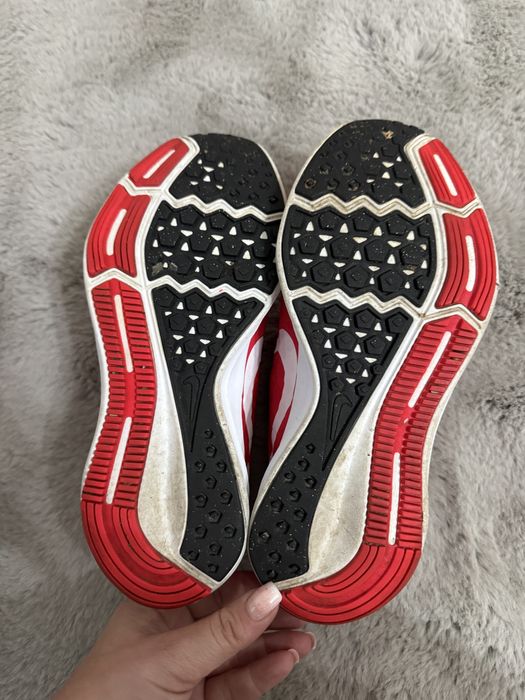 Adidasi Nike Running