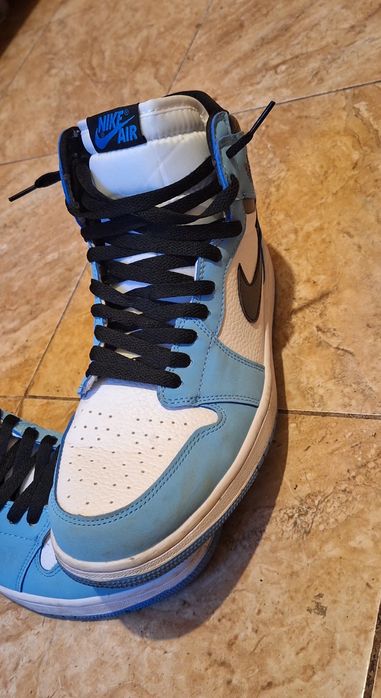 Jordan 1 universiti blue