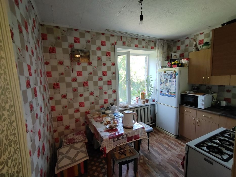 Продам 1 ком. благоустроенную квартиру