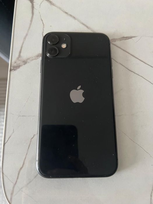 Продам Iphone 11 в хорошем состояние. Торг уместен.
