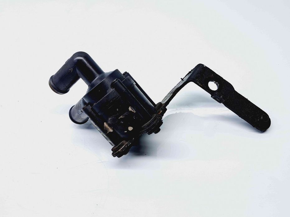 Pompa recirculare apa Volkswagen Golf 6 (5K1) [Fabr 2009-2013] 7E09655