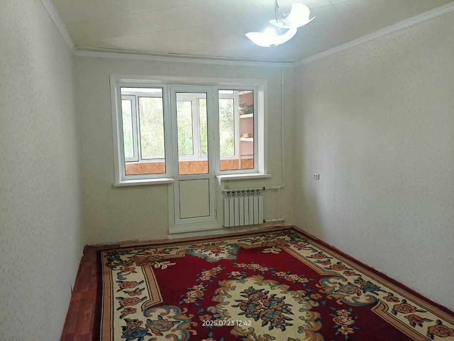 Продается 1-ком. кв. 4мкр, панель 1969г. на 2/5 дом, 30кв.м не угловая