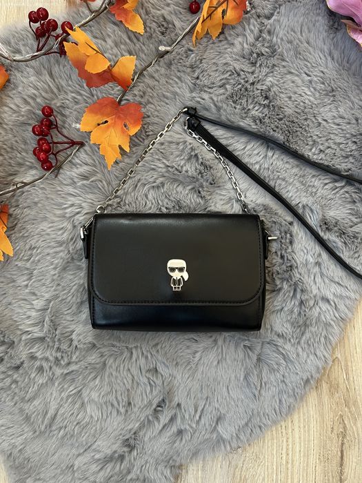 Karl lagerfeld чанта