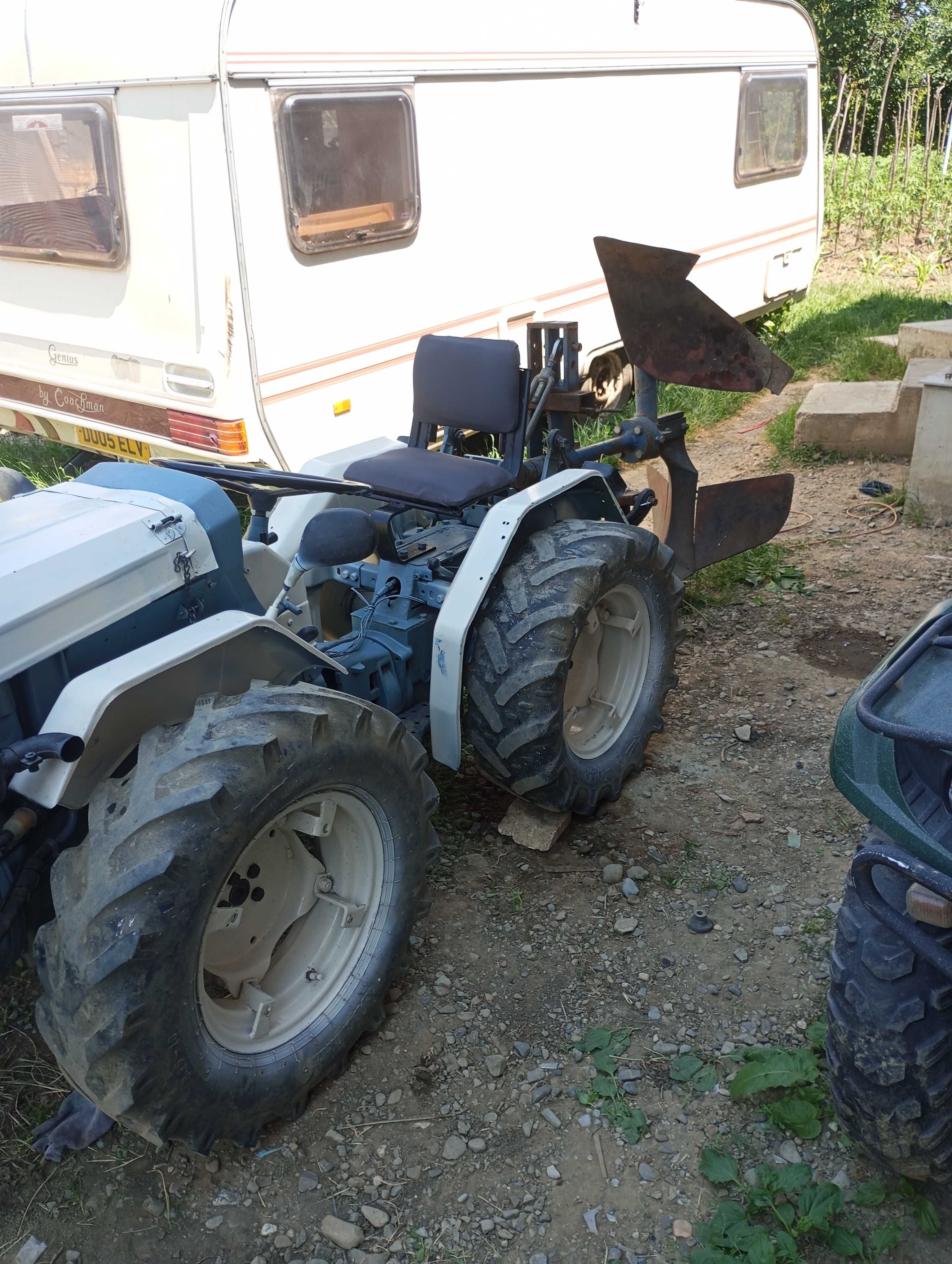 Tractoras bertollini