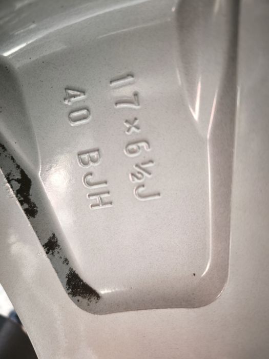 17" оригинални алуминиеви джанти за Toyota/Lexus.