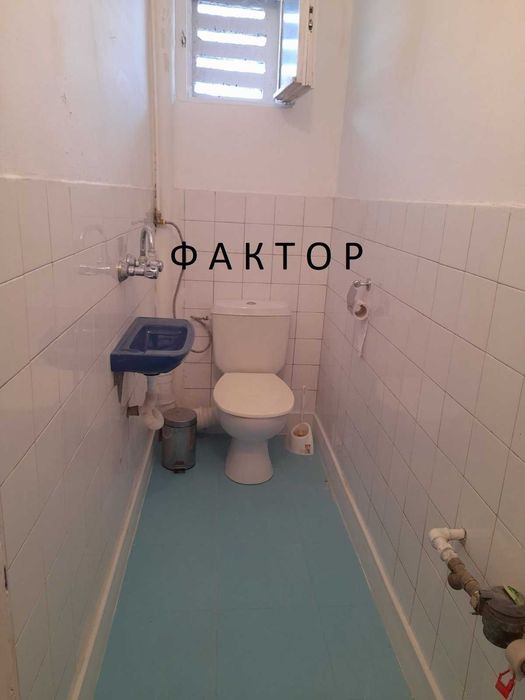 Продава се Тристаен апартамент в Пловдив, Въстанически - 130 кв.м за 1193 €/кв.м - Снимка #5