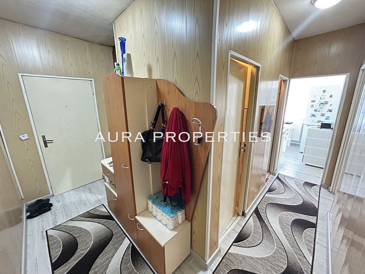Продава се Тристаен апартамент в Разград, Орел - 76 кв.м за 1141 €/кв.м - Снимка #11