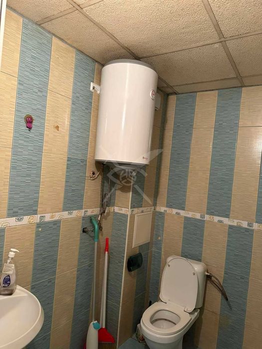 Продава се Двустаен апартамент в Бургас, Меден рудник - зона В - 83 кв.м за 856 €/кв.м - Снимка #2