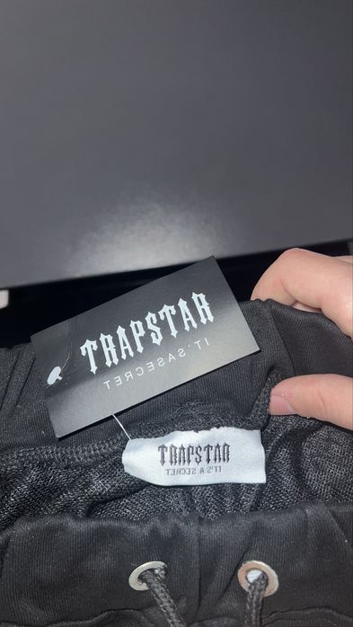 Pantaloni Scurti Trapstar – Marimea M | Stare Noi