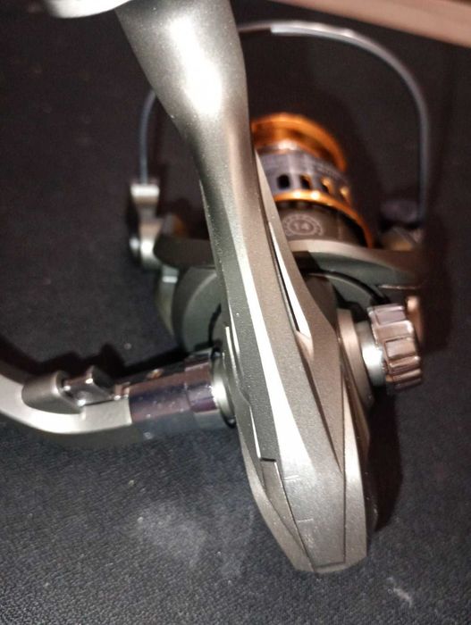 Продавам Риболовна макара