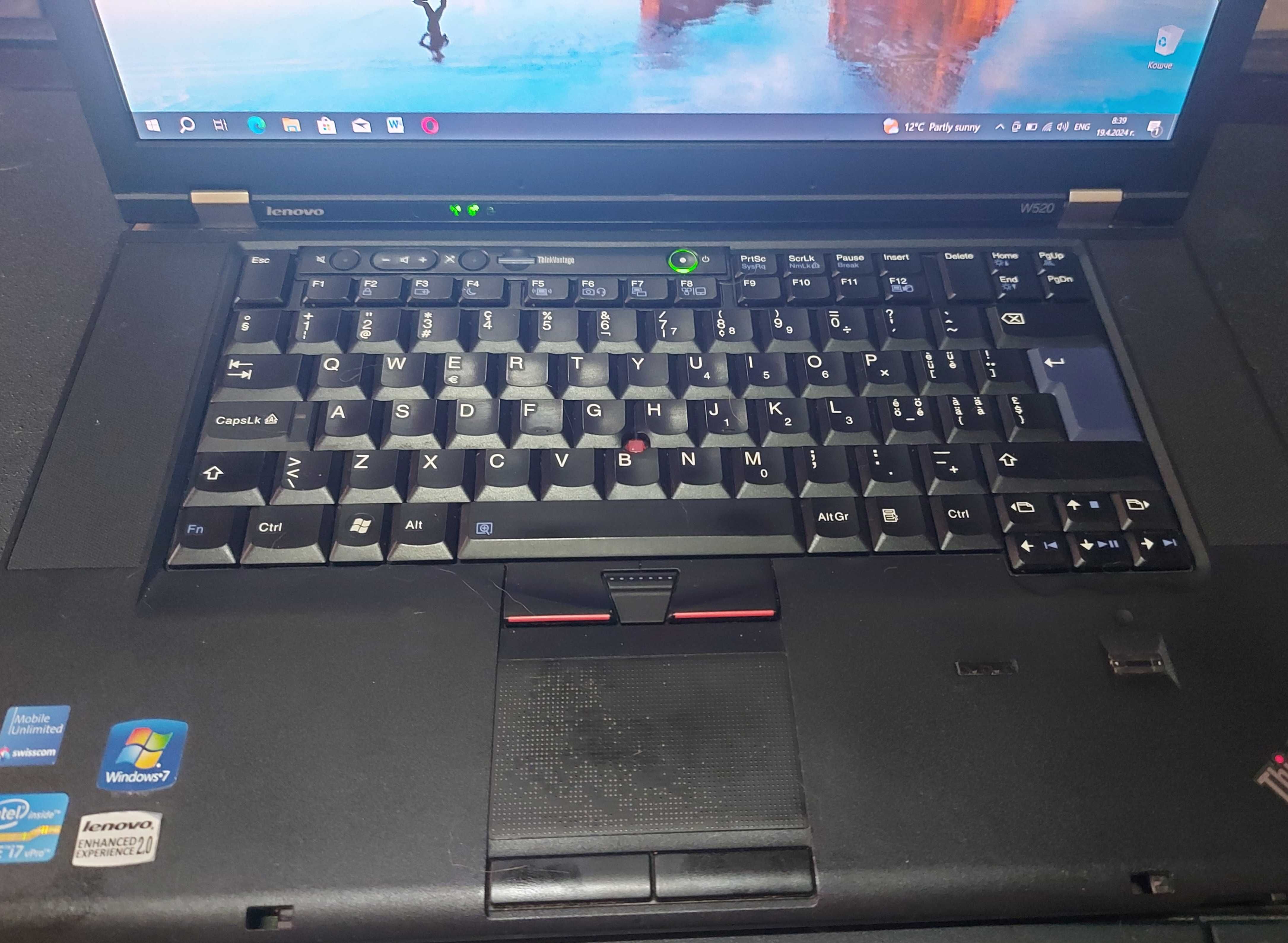 15,6" Lenovo ThinkPad W520 i7-2820qm/16GB/256GB SSD/Nvidia Quadro2000m