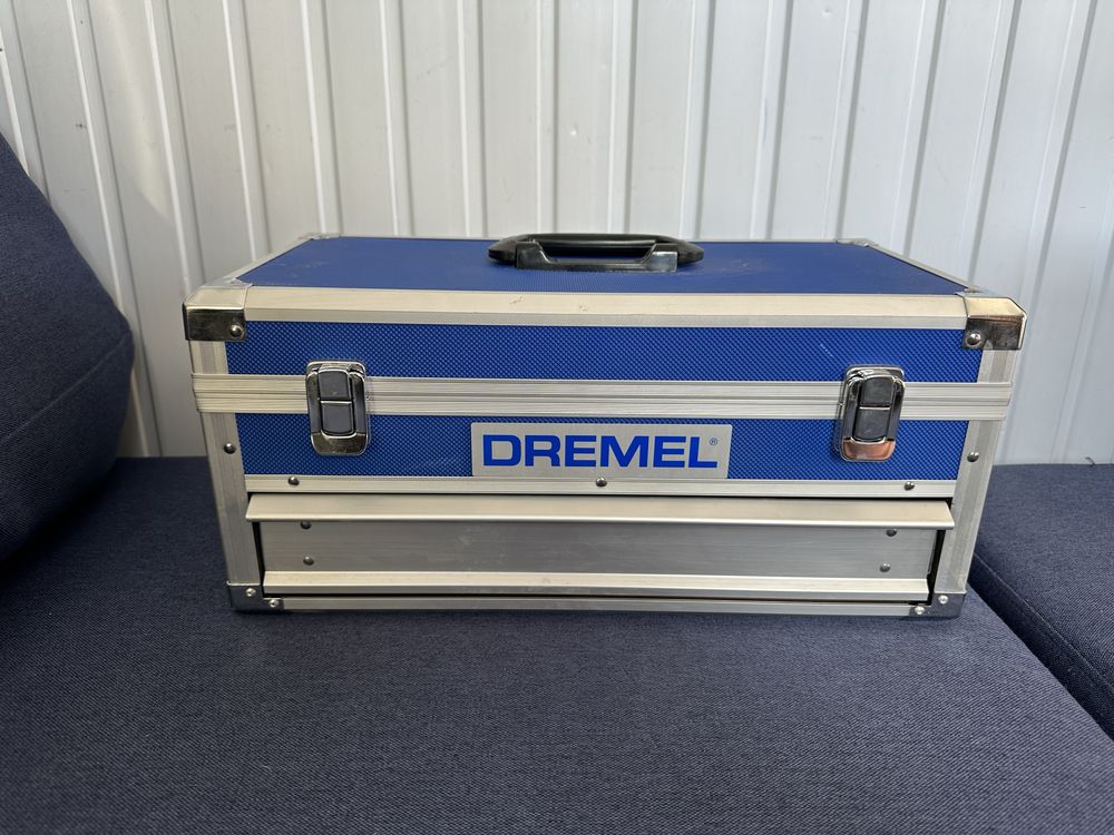 Продавам Drimel 8220