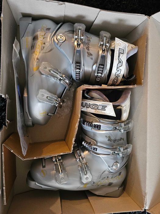 Clapari schi ski marimea 39-40 noi la cutie - Lange