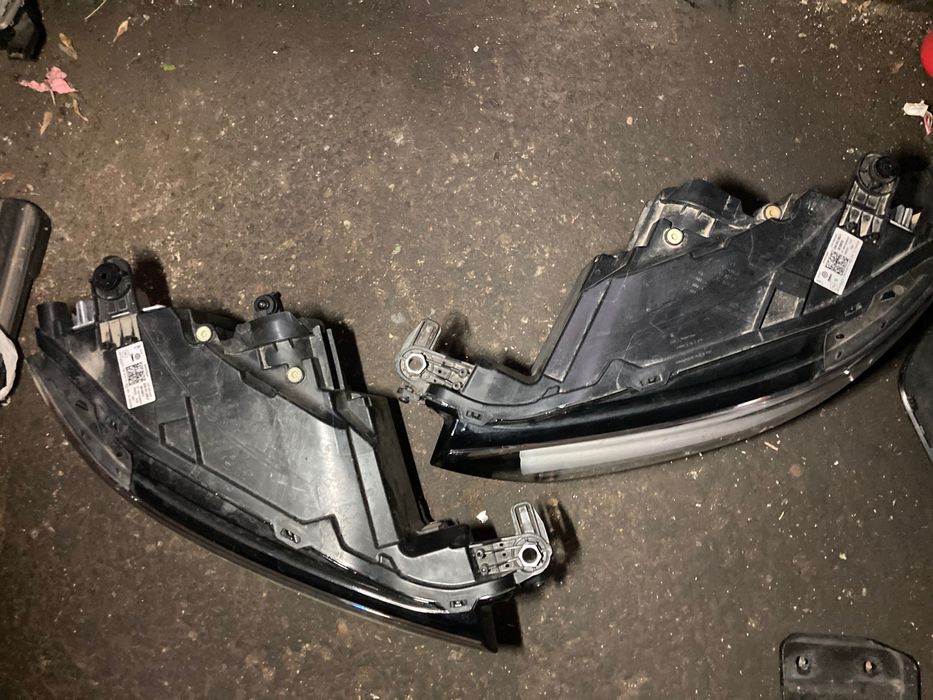 Far Vw T-Roc facelift 2022 - 2023 faruri stanga sreapta full led