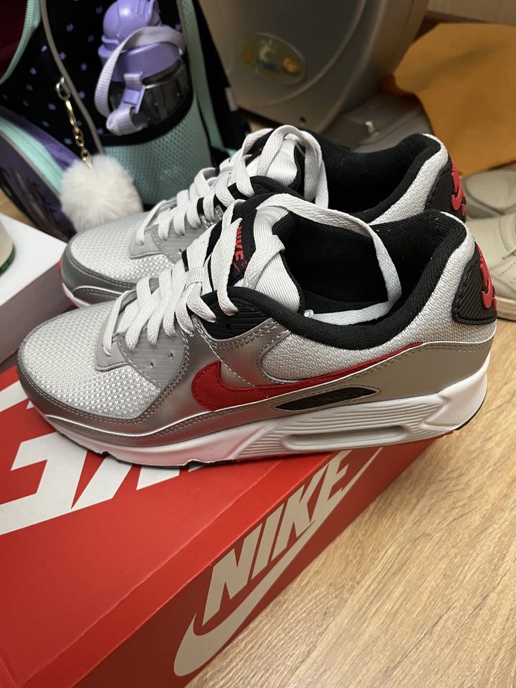 Кроссовки Nike Air Max 90