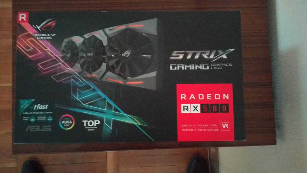 Продавам видеокарта ASUS RoC STRIX AMD RADEON RX580 8GB