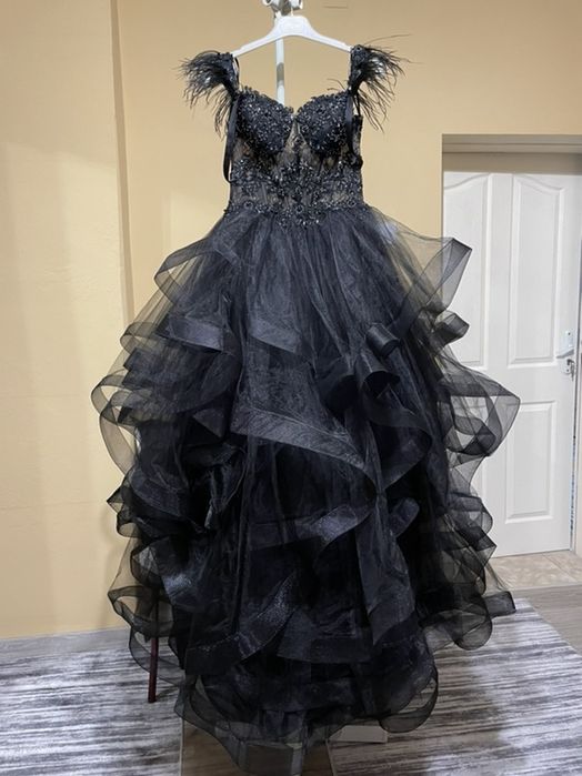 Бална рокля черна