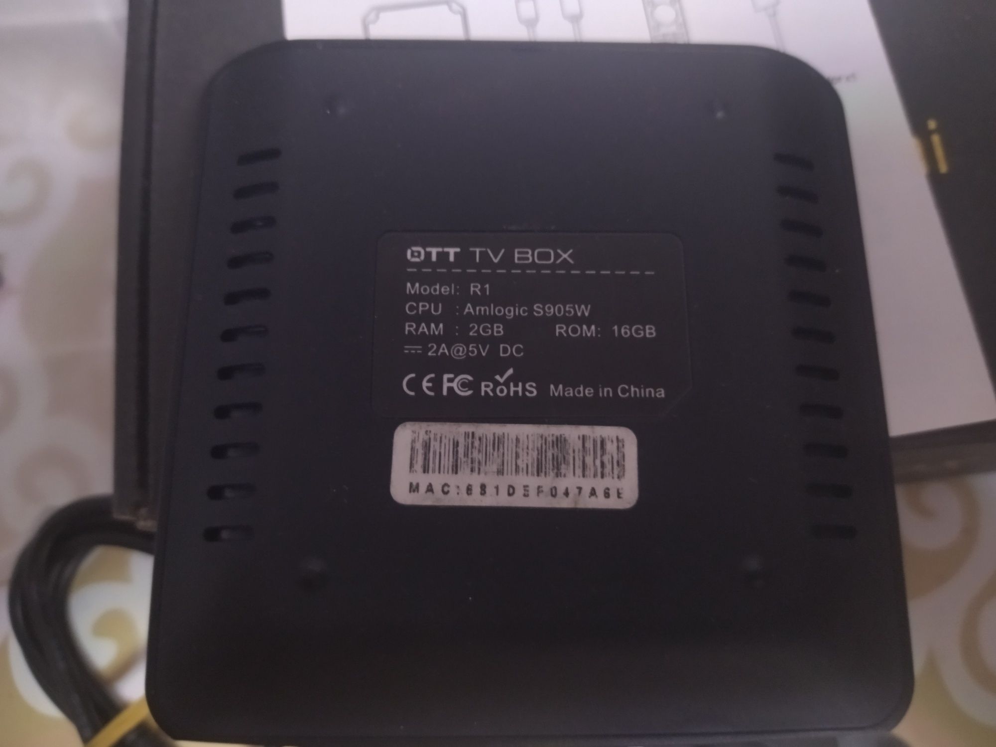 Tv box ТВ приставка