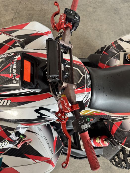Can am renegade 1000R