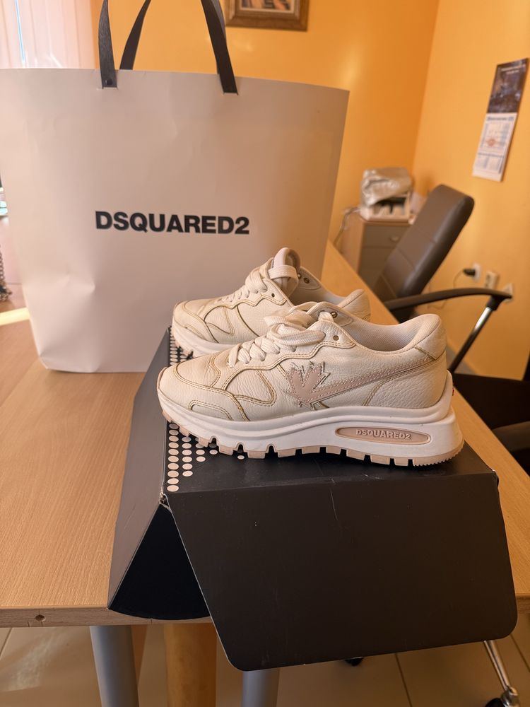 Dsquared D2 маратонки носени броени пъти