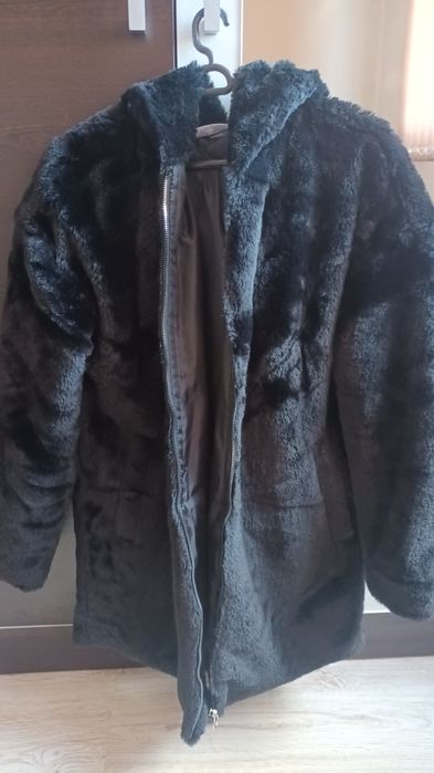 Пухкаво палтенце