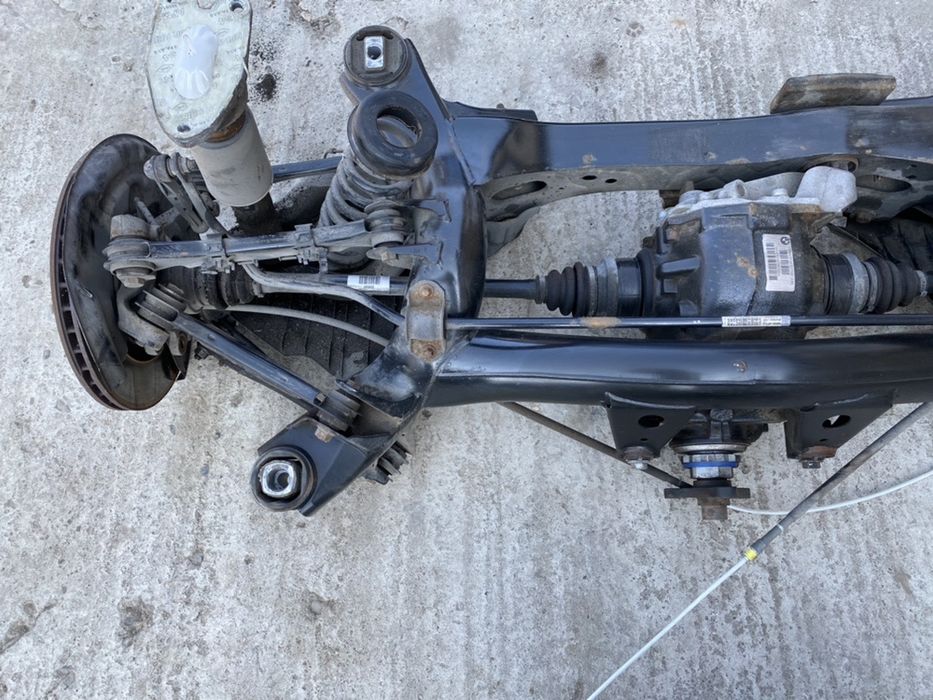 Punte spate / Amortizoare / Grup / Planetare BMW Seria 1 2 F20 F22 F23