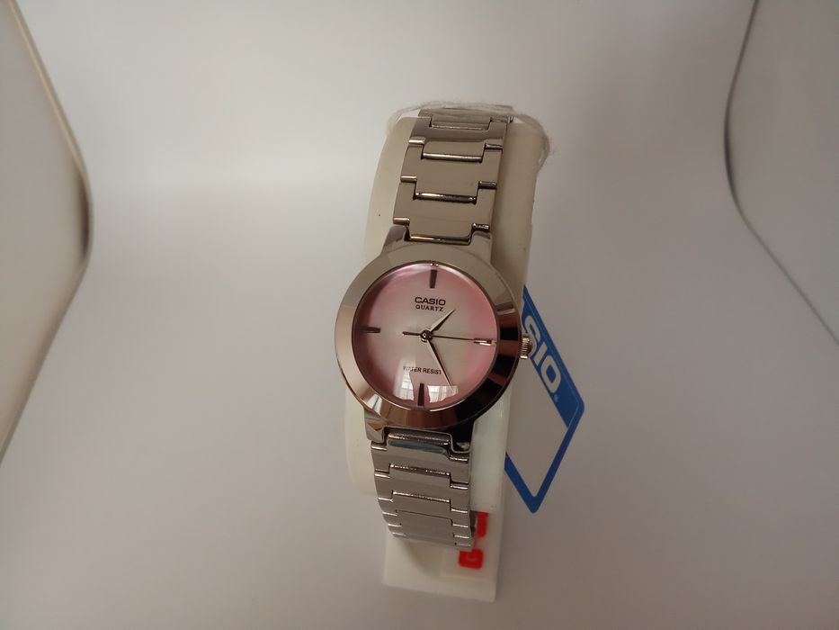 Ретро часовник Casio, автоматичен Winner и мъжки часовник Festina